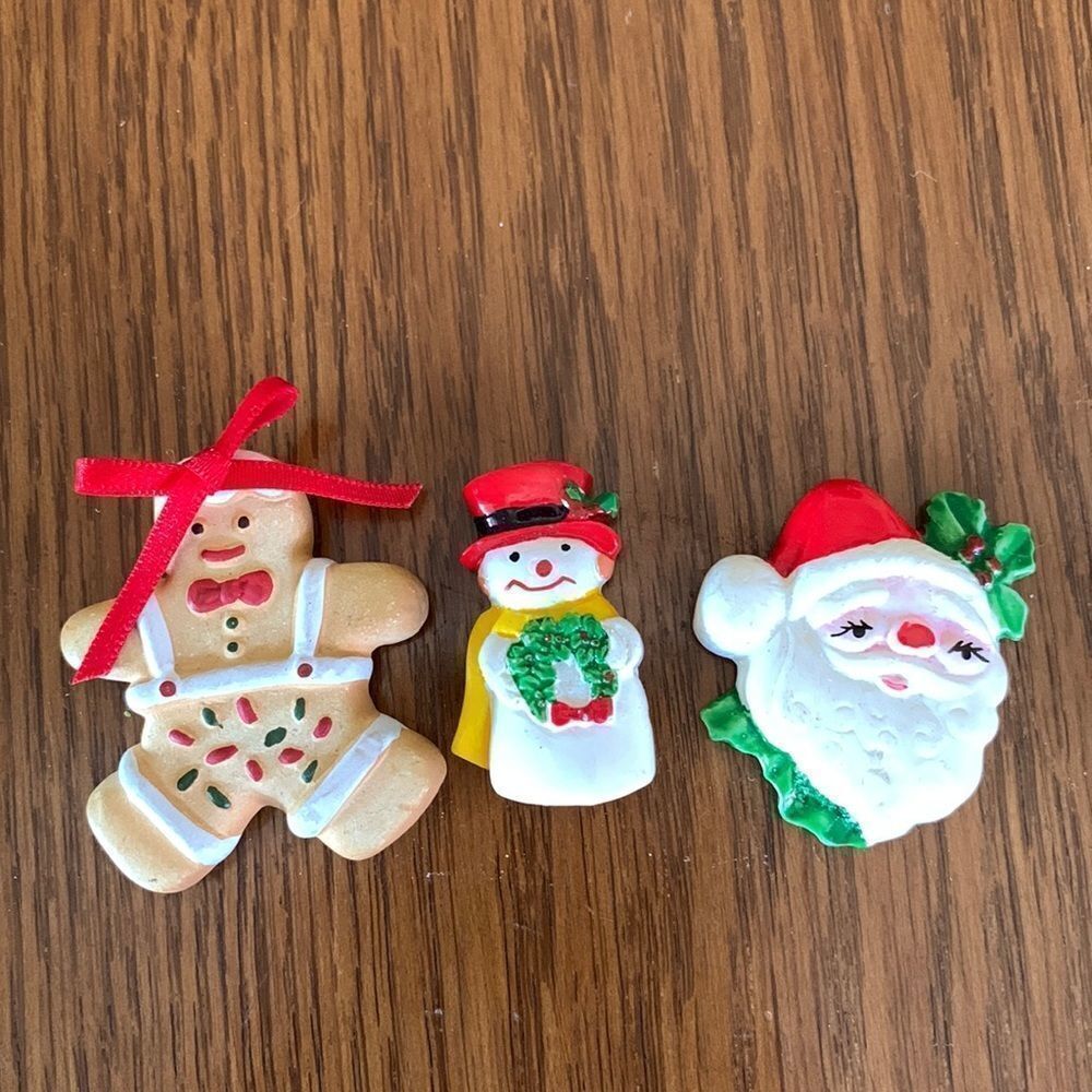 Set of 3 Christmas magnets‎